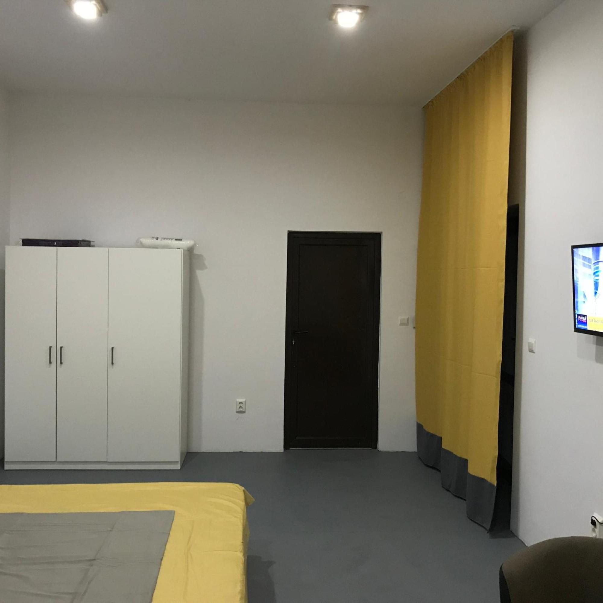 Central Park Studios Bucarest Extérieur photo