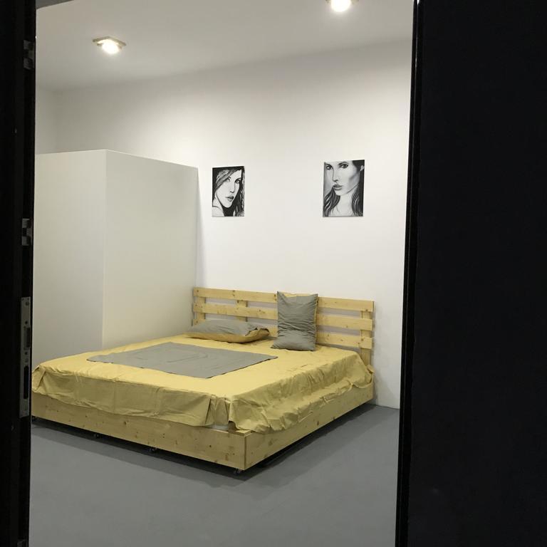 Central Park Studios Bucarest Extérieur photo