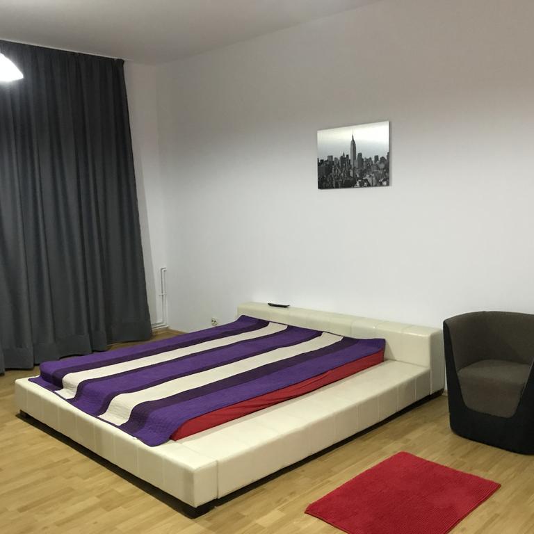 Central Park Studios Bucarest Extérieur photo