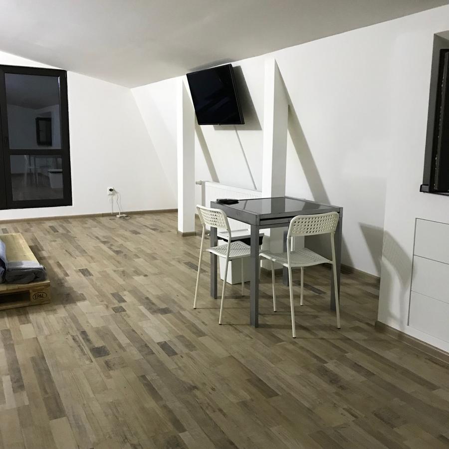 Central Park Studios Bucarest Extérieur photo
